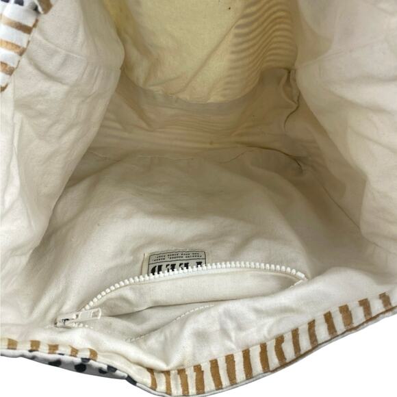 FEED Projects Women's Multicolor Stripe Polka Dots Colorblock Tote HandBag - Picture 4 of 5